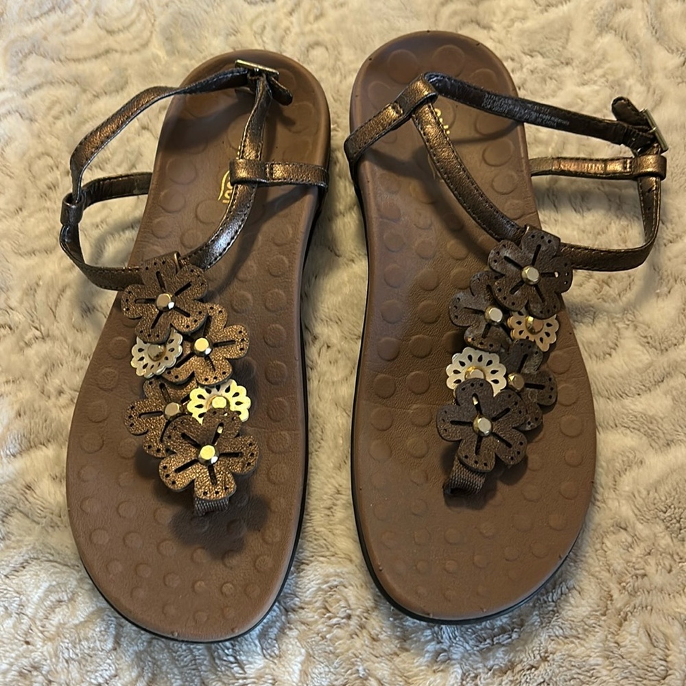 Orthaheel ladies sandals size 7